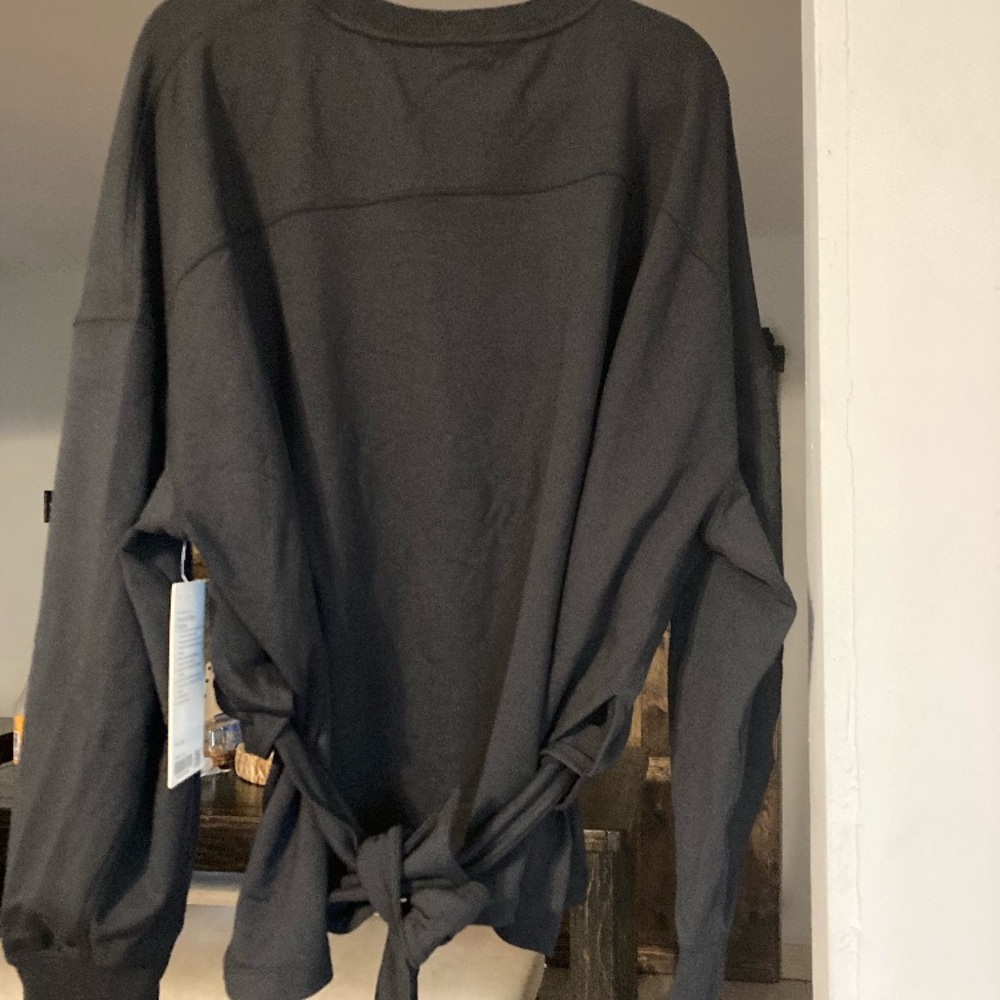 NWT - Picture 5 of 6